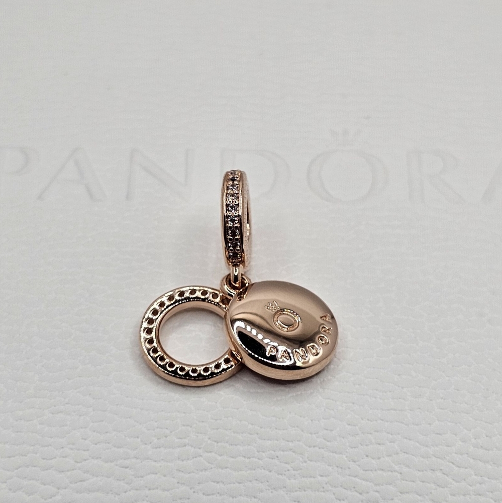 🎁Authentic Pandora ROSE SPARKLING DANGLE CHARM - Picture 6 of 8